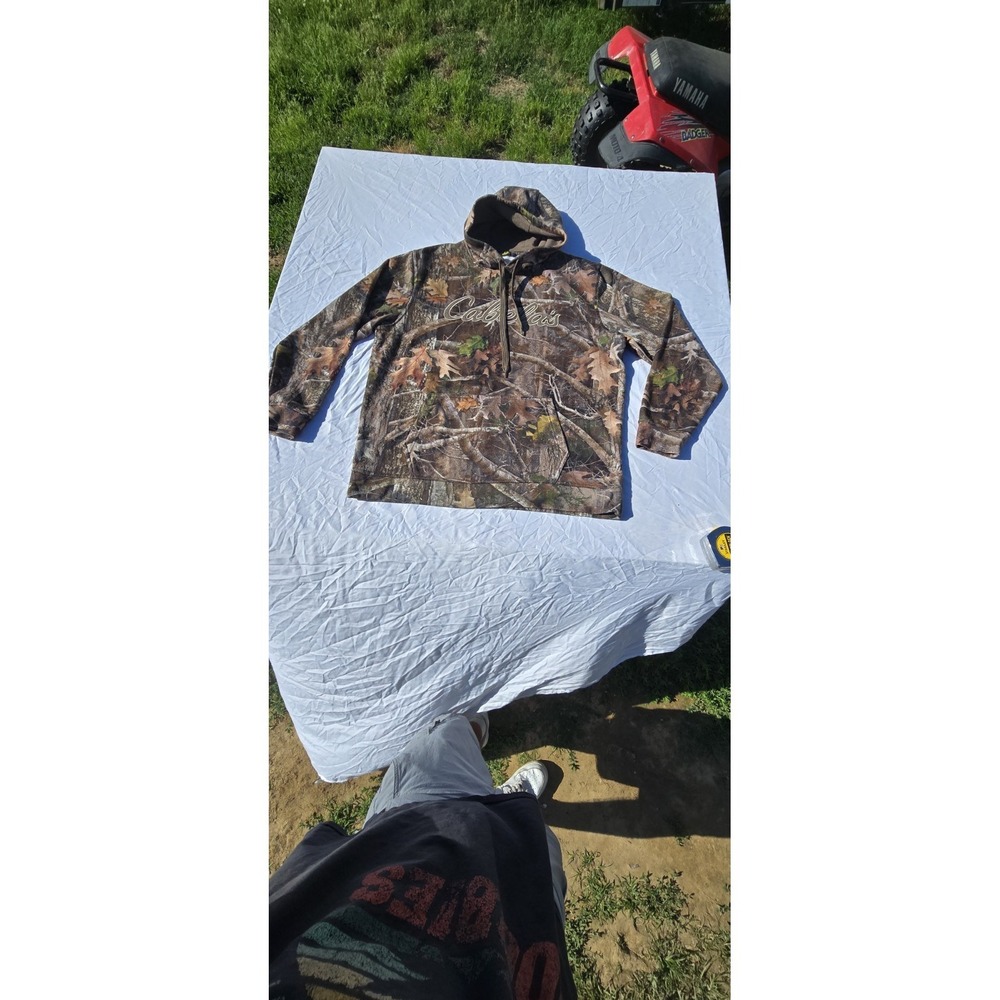 Cabela's camouflage pattern hooded sweatshirt Size XL
